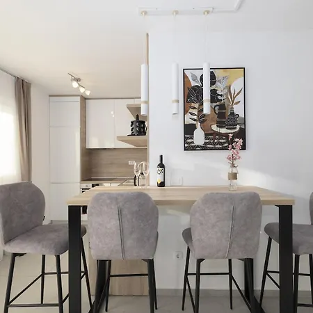 Veranda Μακάρσκα