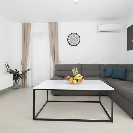 Veranda アパート *