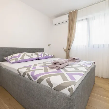 Veranda * Makarska
